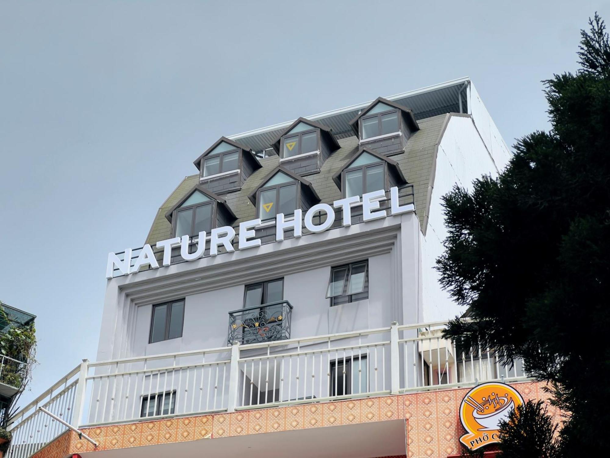 Hotel Nature Center
